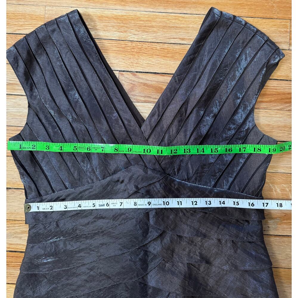 Adrianna Papell | Silver Shimmery Shutter Pleat Short Cocktail Dress | Size 14 - Picture 14 of 14